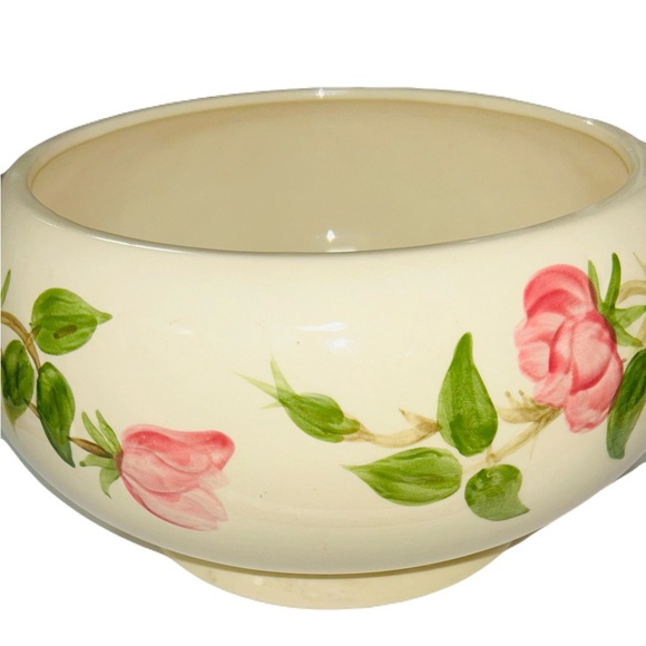 Tureen No Lid Desert Rose (USA Backstamp)
by FRANCISCAN - Picture 4 of 8